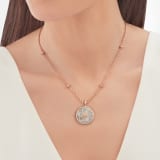 Jannah Flower 18 kt rose gold pendant necklace set with mother-of-pearl inserts and pavé diamonds 358490 image 4