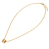 B.zero1 Rock Halskette mit Anhänger aus 18 Karat Gelbgold mit Nieten und Diamant-Pavé 358349 image 2