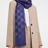 Maxi Calla stole in fine white silk wool. Made of 60% silk and 40% wool. MAXICALLA-ST image 1