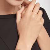 DIVAS' DREAM bracelet in 18 kt rose gold, with 18 kt rose gold pendant set with carnelian. BR859362 image 1