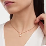 BVLGARI BVLGARI 18 kt rose gold circle pendant necklace with chain set with white mother-of-pearl insert, customizable with engraving on the back 358376 image 3