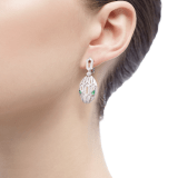 Serpenti earrings in 18 kt white gold, set with emerald eyes and full pavé diamonds. 352756 image 3