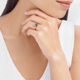 Divas' Dream 18 kt rose gold ring set with malachite element and pavé diamonds. AN858646 image 1