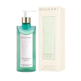 Eau Parfumée Thé Vert Body Shower gel is an invitation to embark on a sensorial journey, indulge in the Eau Parfumée experience beyond perfume and rediscover the essence of Italian hospitality. 42509 image 2