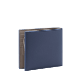 Kompaktes B.zero1 Man Portemonnaie aus mattem Kalbsleder in Poseidon Lapis Blau mit Innenseite aus Nappaleder in Foggy Opal Grau. Ikonischer Dekor aus dunkel ruthenium- und palladiumbeschichtetem Messing sowie gefalteter Verschluss. BZM-ITALWLT image 3