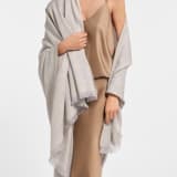 Serpenti Mega stole in white and gold wool. Made of 100% wool. SERPENTIMEGA-ST image 1