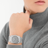 Octo Finissimo Automatic watch with satin-polished titanium case and bracelet, extra-thin mechanical manufacture movement, automatic winding, small seconds and opaline titanium dial. Water-resistant up to 30 metres. 104351 image 4