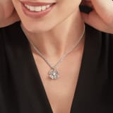 Wandelbare Fiorever Halskette mit Anhänger aus 18 Karat Weißgold mit Diamanten im Brillantschliff (5,55 Karat) und Diamant-Pavé (0,41 Karat) 358351 image 5