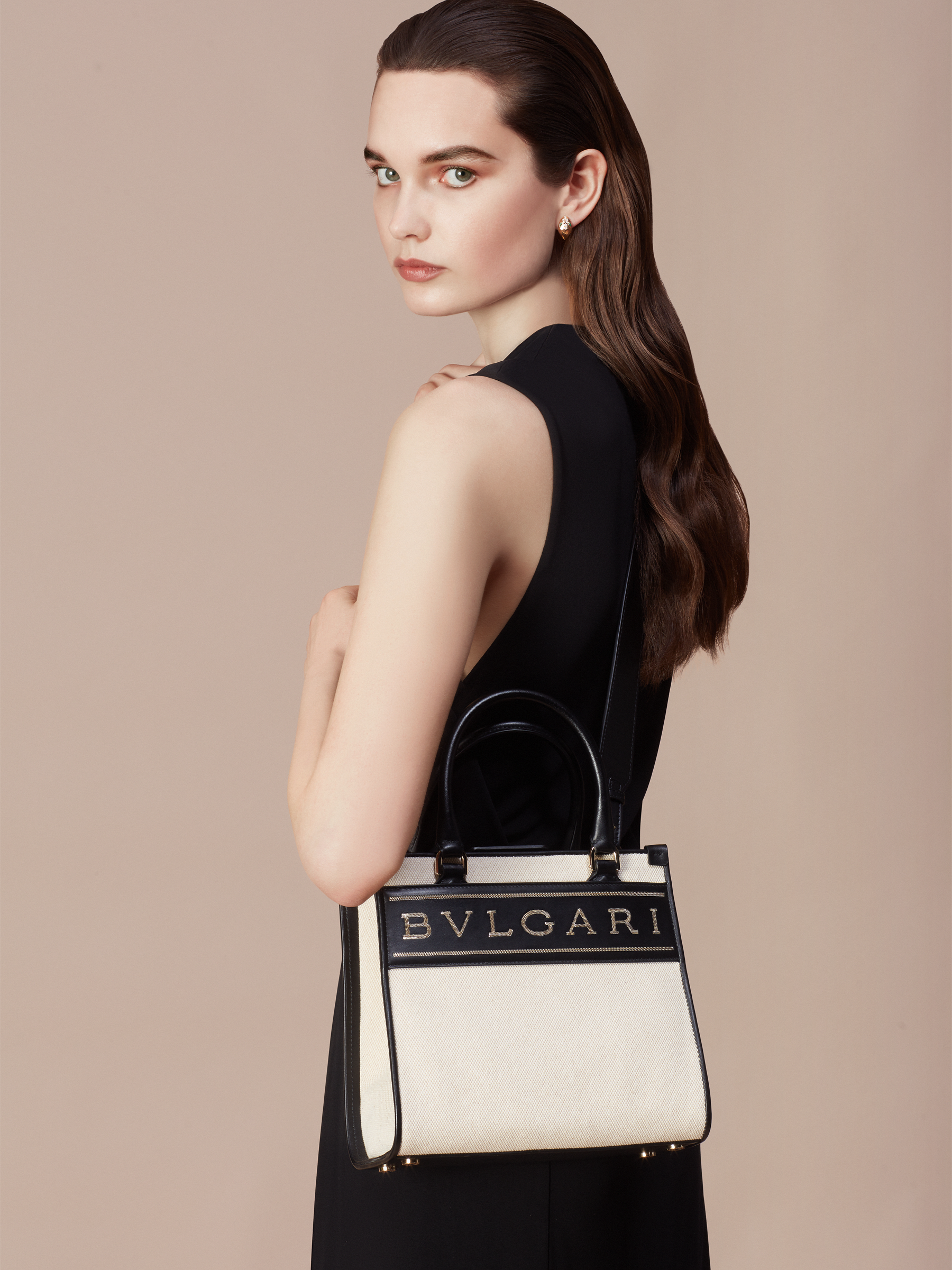 bvlgari宝格丽品牌标识 托特包