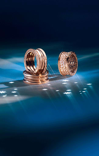 B.zero1 rose gold rings with diamonds on the edges, starry night-sky of the Holiday Season campaign.
