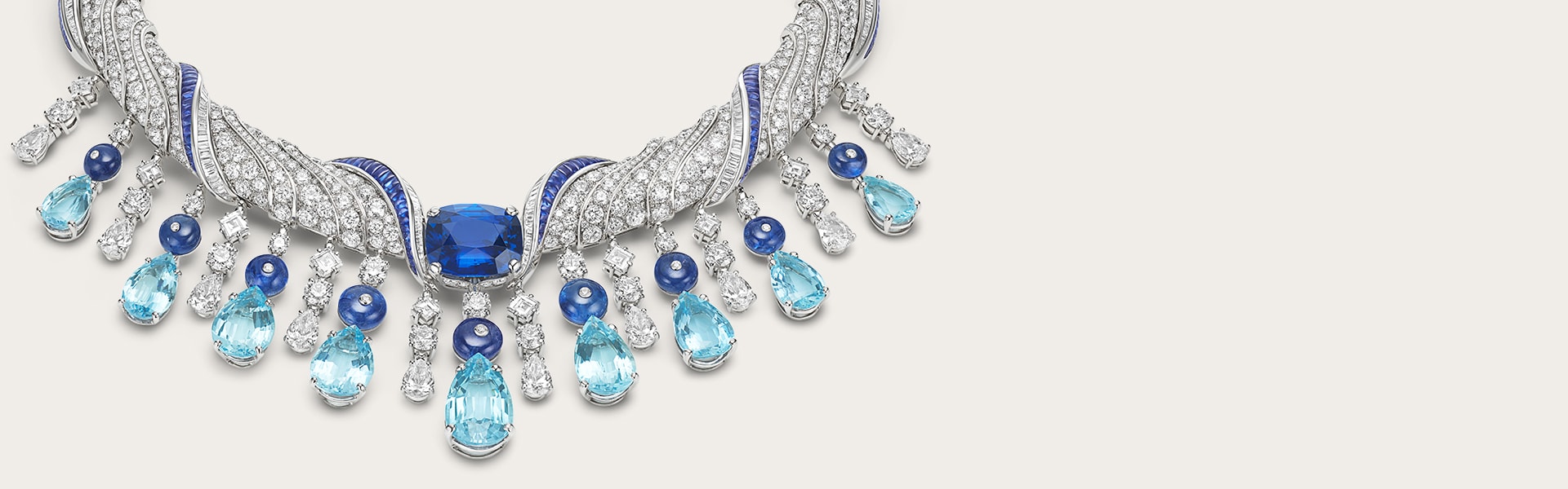 Mediterranean Muse Mediterranea High Jewelry platinum necklace with sapphires, aquamarines and diamonds, close-up.