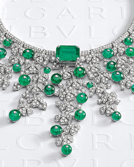 Emerald Venus Eden High Jewellery platinum necklace with central emerald, emerald beads and diamonds.