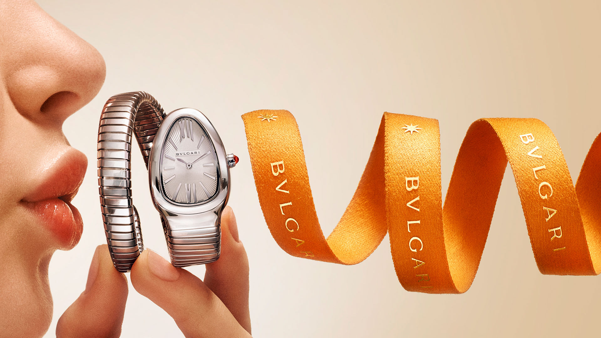 Picture representing Serpenti Tubogas watch.