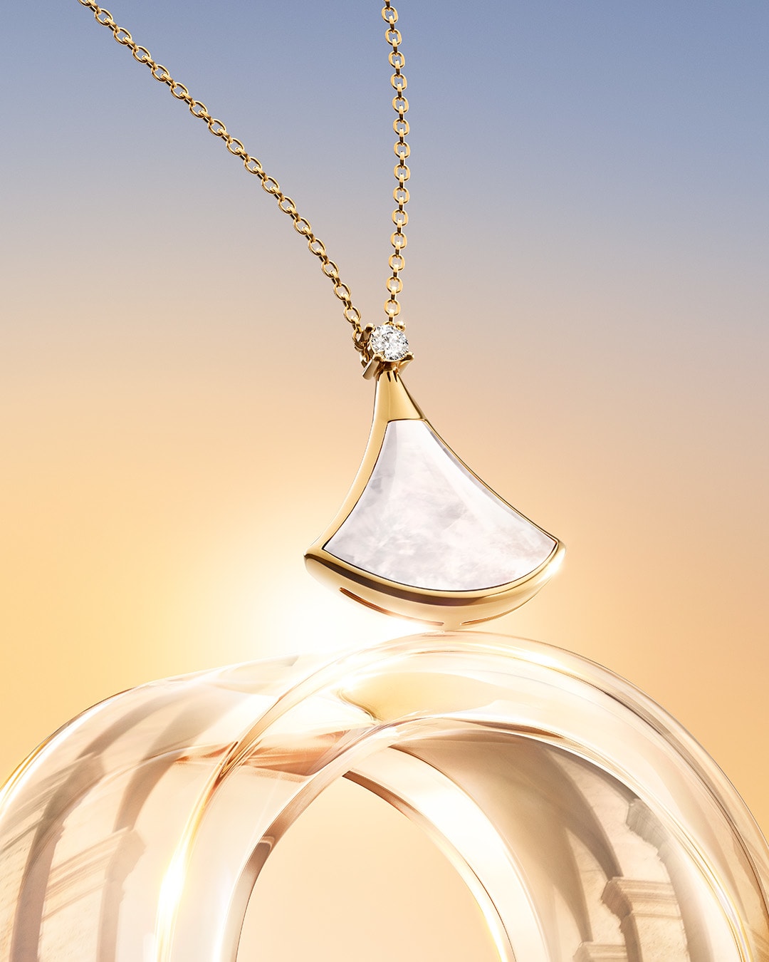 Divas' Dream necklace, Magnificent Icons.