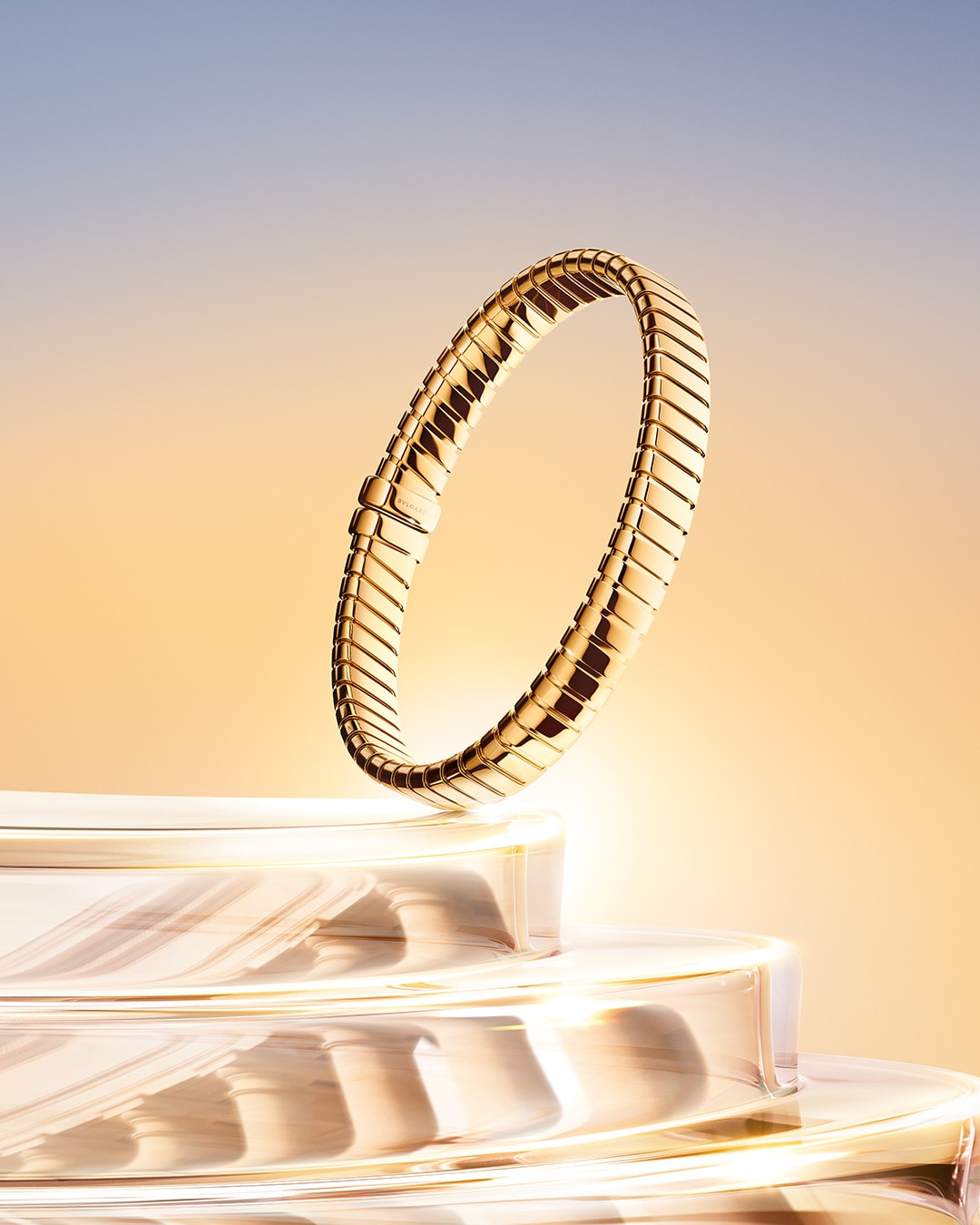 Bvlgari Tubogas yellow gold bracelet, Magnificent Icons.