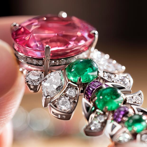 Making of Secret Garden Necklace, Eclettica High Jewellery collection.