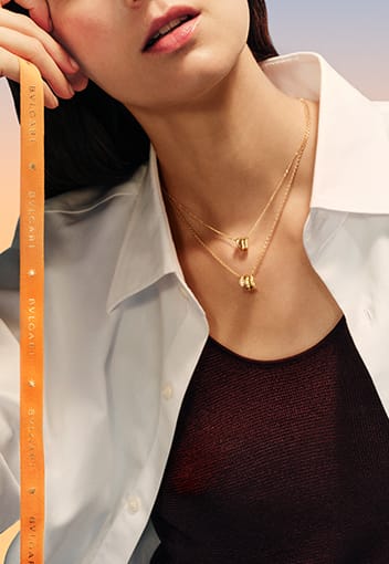 Divas' Dream jewellery. Creative shot.