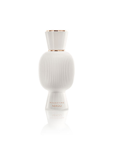 The Magnifying Neroli Essence enhances the vibrant notes of your Bvlgari Allegra Eau de Parfum.