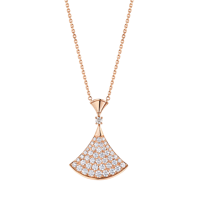 DIVAS' DREAM necklace in 18 kt rose gold with pendant set with one diamond and pavé diamonds.